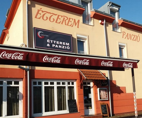 Center Grill Étterem és Panzió
