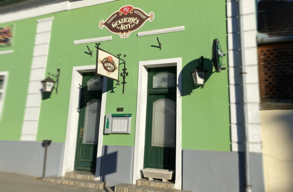 Gesztenyéskert Vendéglő
