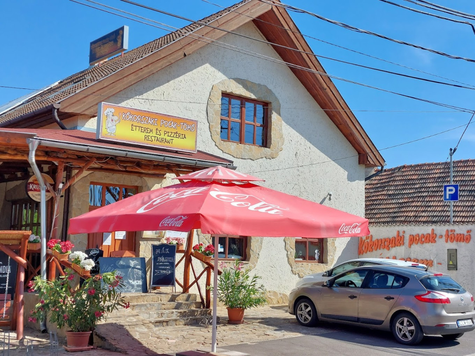 Kőkorszaki Pocak-tömő étterem