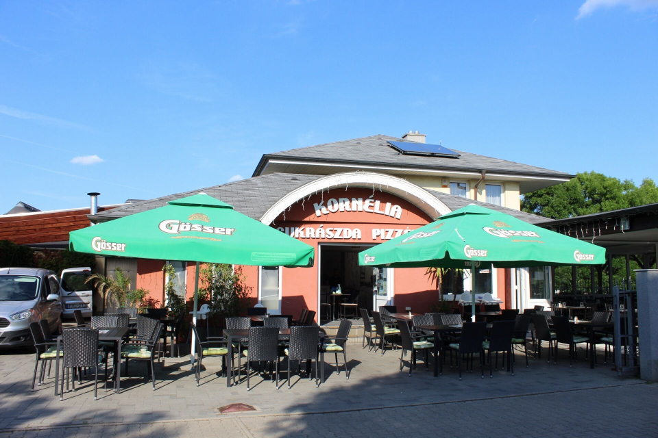 Kornélia Cukrászda & Pizzéria