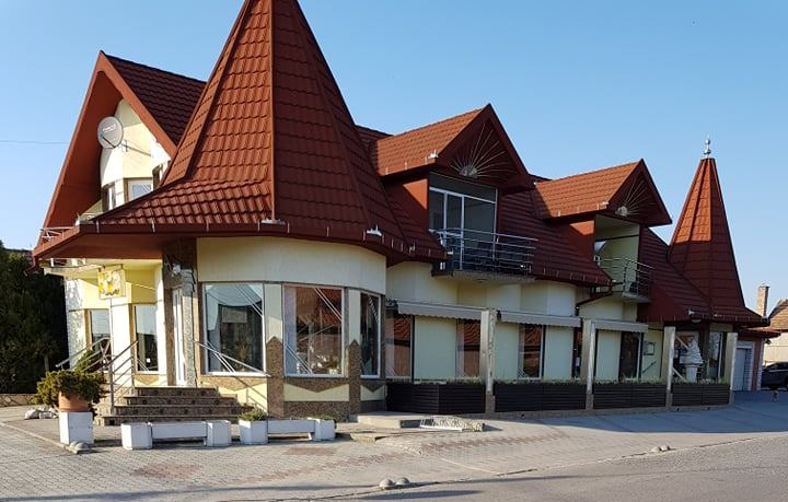 Sarokház Étterem